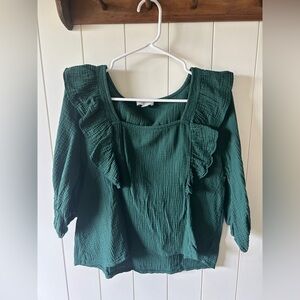 Evereve Forest Green Crinkle Blouse